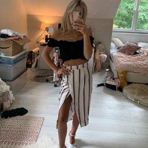 Cute pencil skirt with slit